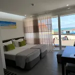 4 Surf Vendégház